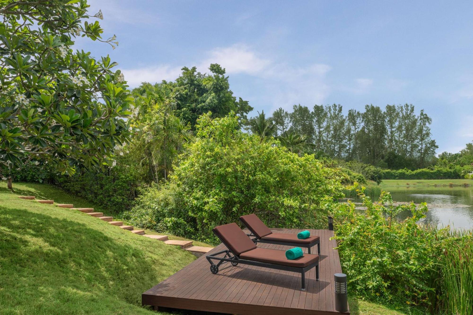 Banyan Tree Phuket Hotel Plaja Bang Tao Exterior foto